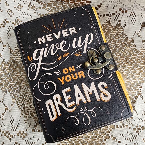 Vintage Style Leather Journal Never Give Up on Your Dream Notebook 5 x7 - Picture 1 of 7